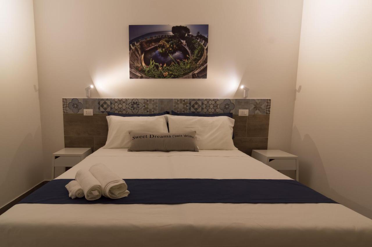 Raudino Rooms Syracuse Bagian luar foto
