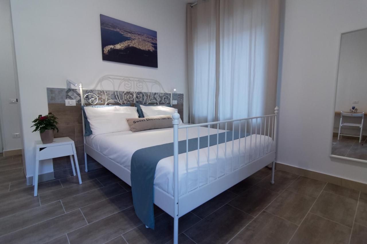 Raudino Rooms Syracuse Bagian luar foto